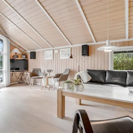 Emili - 300m From The Sea By Interhome Holiday home