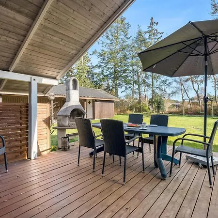 Emili - 300m From The Sea By Interhome Semesterbostad *
