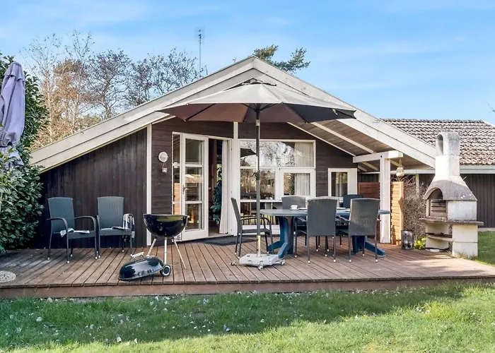 Дом отдыха Emili - 300m From The Sea By Interhome Гедсер