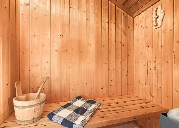 Emili - 300m From The Sea By Interhome *