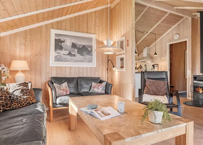 Emili - 300m From The Sea By Interhome Гедсер