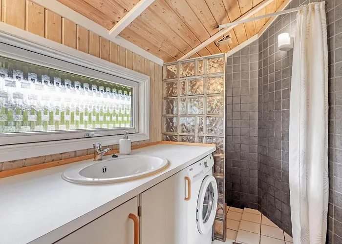 Дом отдыха Emili - 300m From The Sea By Interhome *