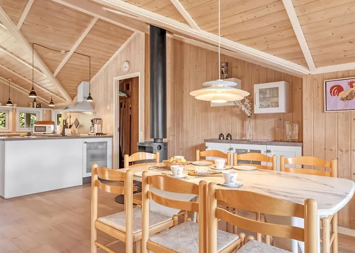 Дом отдыха Emili - 300m From The Sea By Interhome *