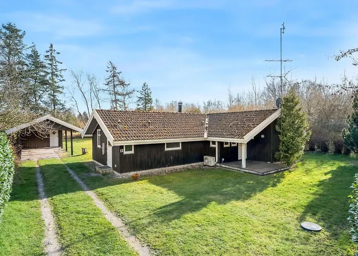 Emili - 300m From The Sea By Interhome Дом отдыха Гедсер